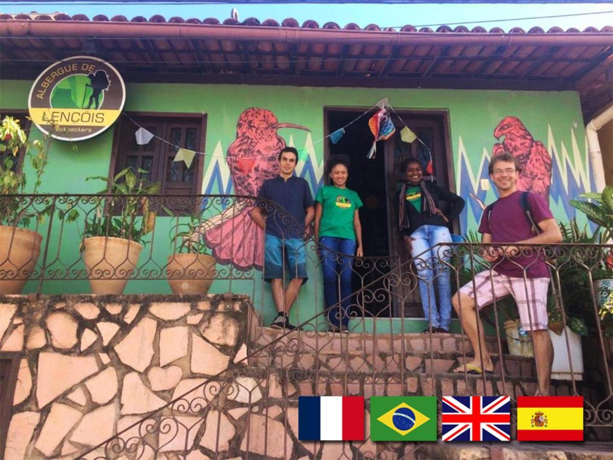 Chapada Backpackers Hostel Agencia Lencois Esterno foto
