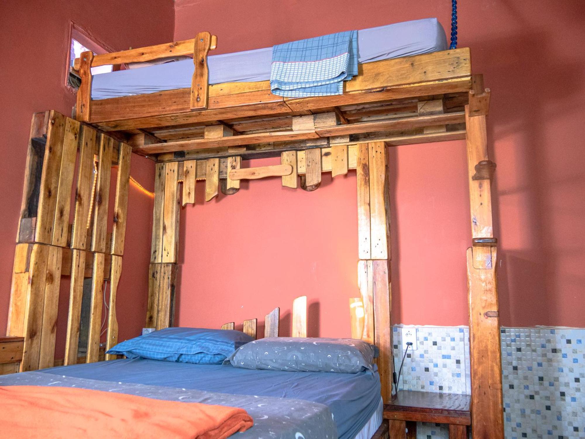 Chapada Backpackers Hostel Agencia Lencois Esterno foto